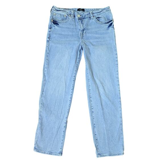 True Religion Ricki Relaxed Straight Leg Crossover Waistband Light Wash Jeans - Picture 4 of 11